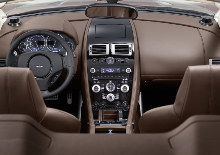 2014 Aston Martin DBS 6.0 517 Beygir Touchtronic AT Teknik Verileri