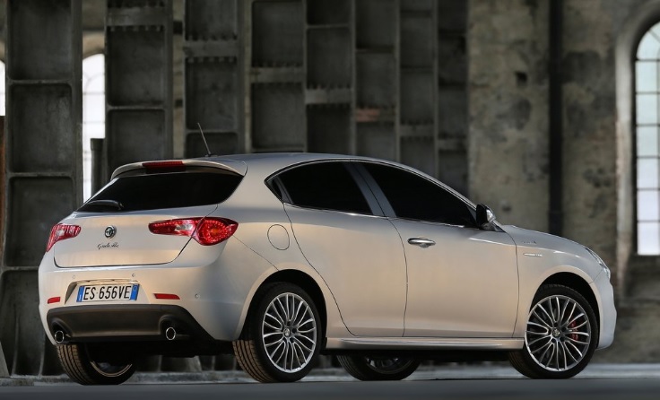 2020 Alfa Romeo Giulietta 1.6 JTD 120 HP Sprint TCT Özellikleri - bagajhacmi.com