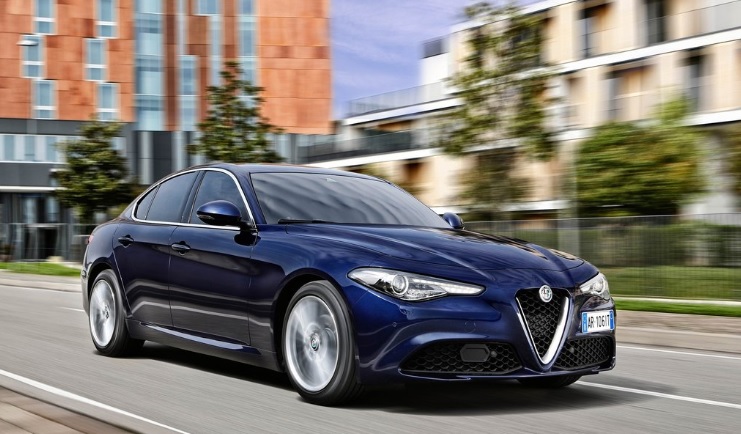 2017 Alfa Romeo Giulia 2.0 200 HP Super Otomatik Özellikleri - bagajhacmi.com