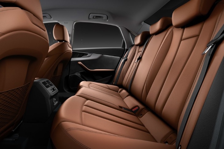 2023 Audi A4 2.0 TDI S Line