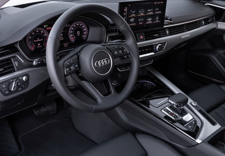 2023 Audi A4 2.0 TDI S Line