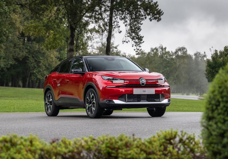 2025 Citroen C4 1.2 PureTech 130 Beygir Max EAT8 Teknik Verileri