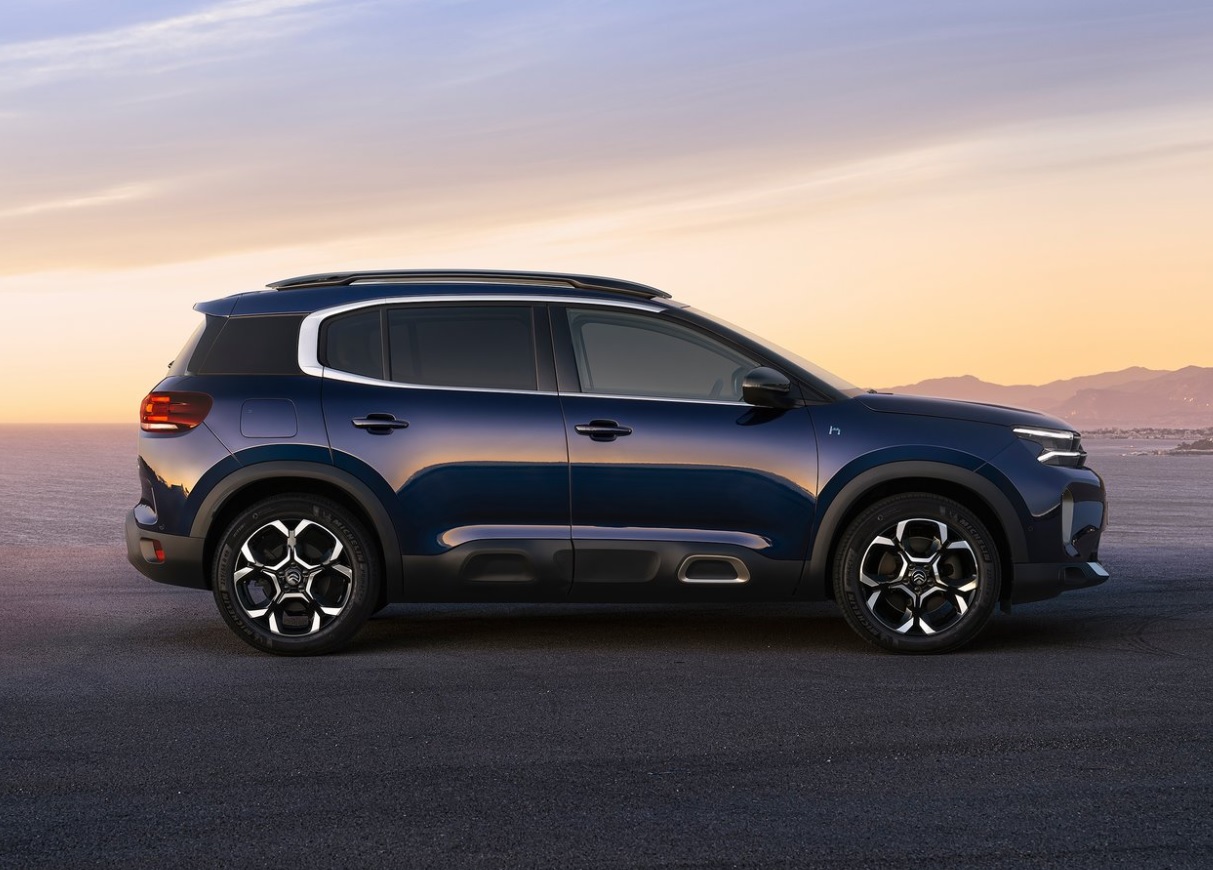 2025 Citroen C5 Aircross 1.2 Hybrid 145 HP Max eDCS6 Özellikleri - bagajhacmi.com