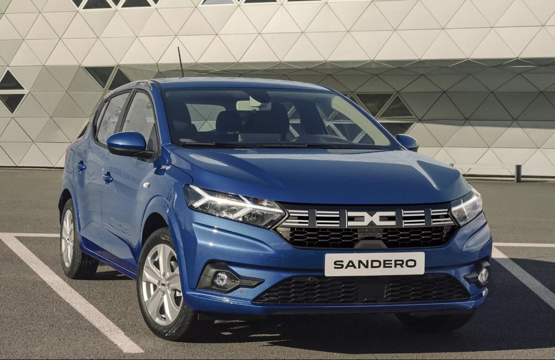 2023 Dacia Sandero 1.0 Turbo 90 HP Essential CVT Özellikleri - bagajhacmi.com
