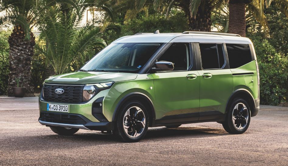 2025 Ford Tourneo Courier 1.5 EcoBlue 100 HP Titanium Manuel Özellikleri - bagajhacmi.com