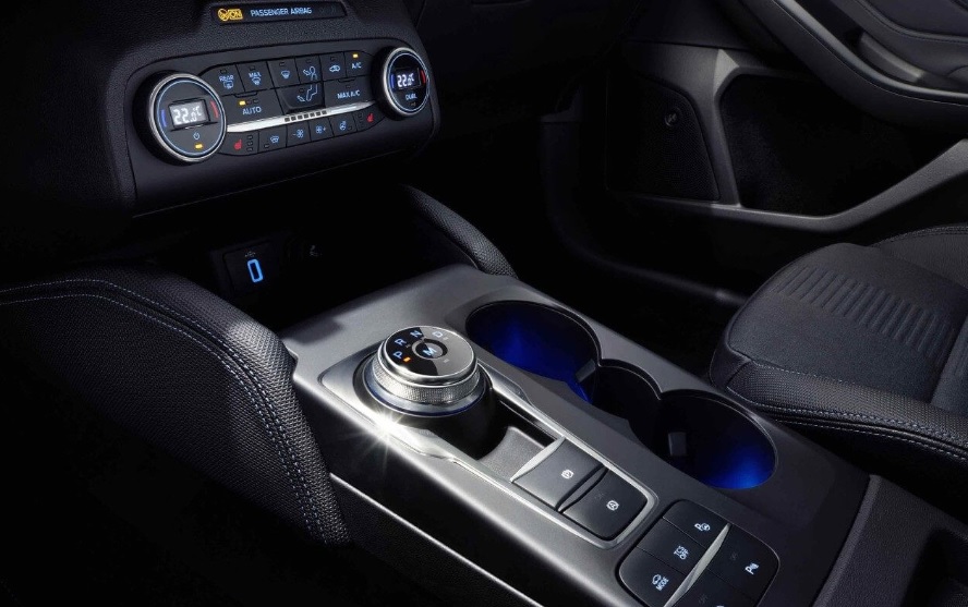 2018 Ford Yeni Focus 1.5 TDCI 120 HP Trend X Manuel Özellikleri - bagajhacmi.com