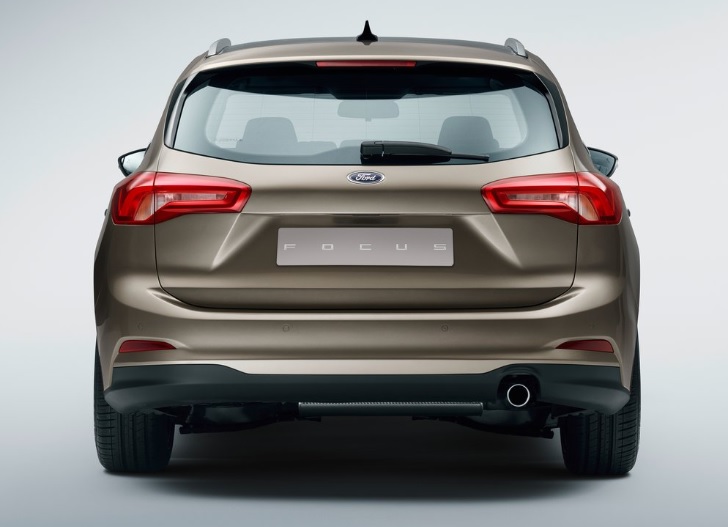 2021 Ford Focus SW 1.5 EcoBlue 120 Beygir ST-Line AT Teknik Verileri