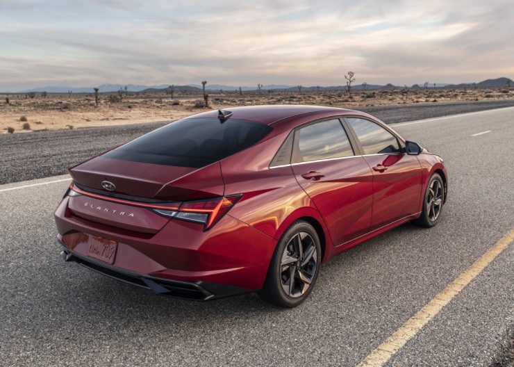 2021 Hyundai Elantra 1.6 MPI 123 HP Smart CVT Özellikleri - bagajhacmi.com