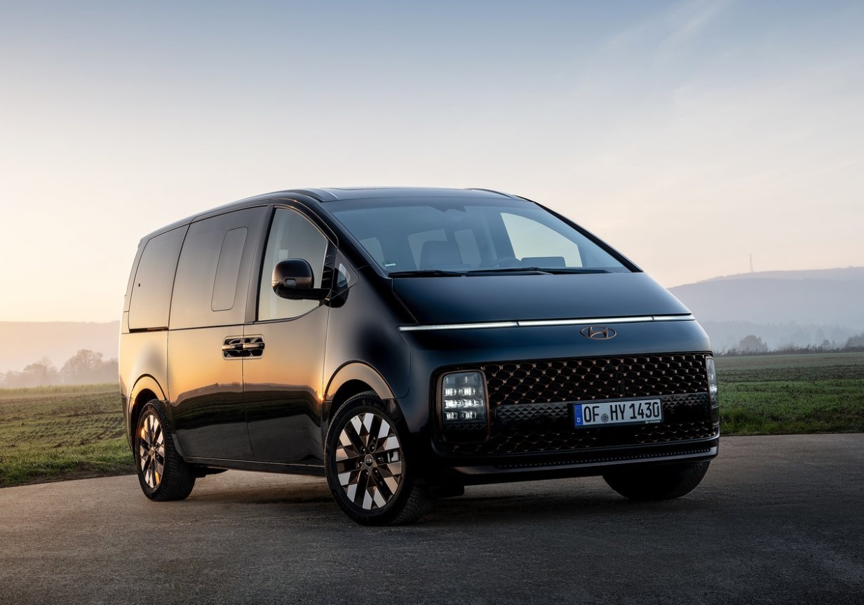 2022 Hyundai Staria 2.2 CRDi 177 HP Prime AT Özellikleri - bagajhacmi.com