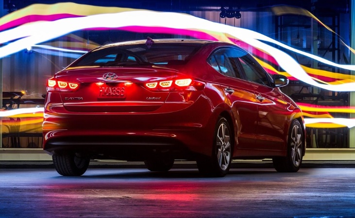 2018 Hyundai Elantra 1.6 CRDi 136 HP Style Plus DCT Özellikleri - bagajhacmi.com