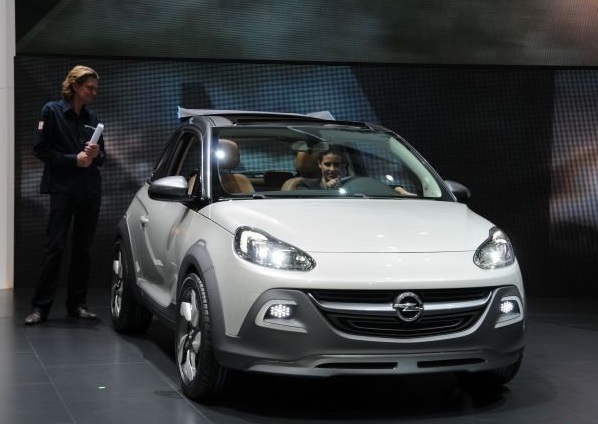 2016 Opel Adam 1.0 115 HP Jam Manuel Özellikleri - bagajhacmi.com