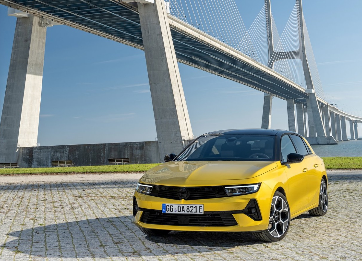 2024 Opel Astra 1.2 Turbo 130 HP Edition AT Özellikleri - bagajhacmi.com