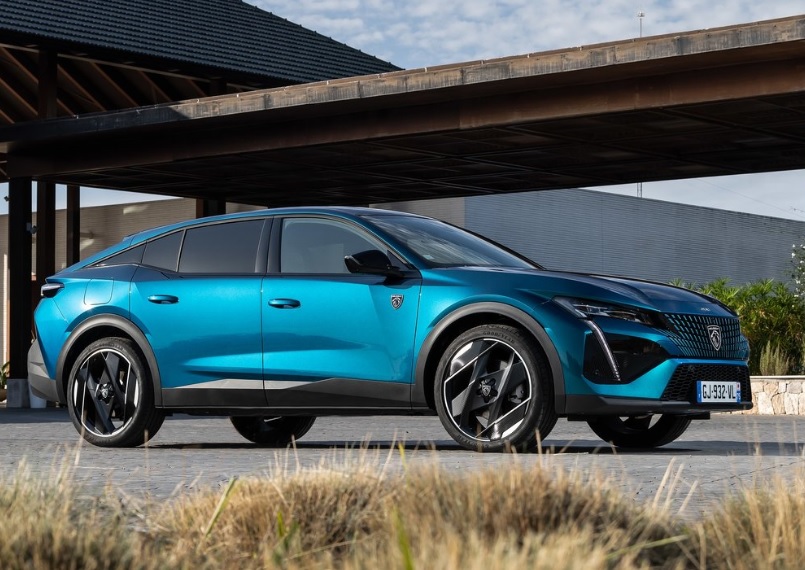 2023 Peugeot 408 1.2 PureTech Allure Özellikleri