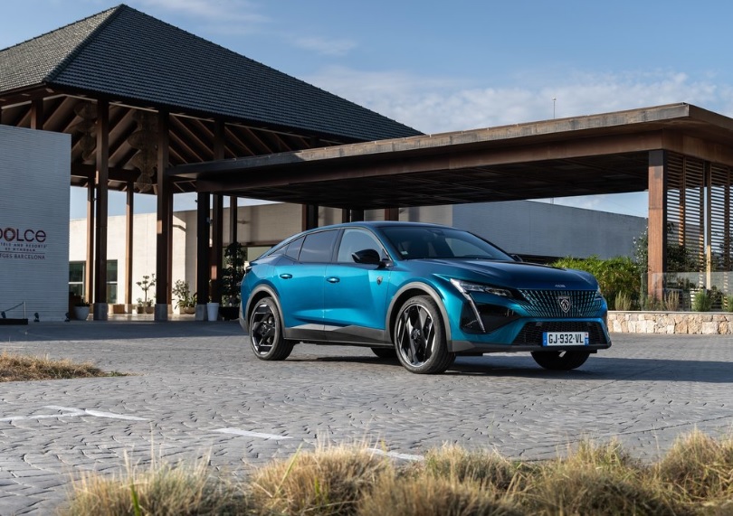 2025 Peugeot 408 1.2 PureTech 130 Beygir Allure EAT Teknik Verileri