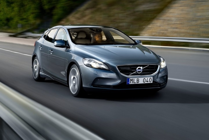 2018 Volvo V40 1.5 T3 R-Design Plus