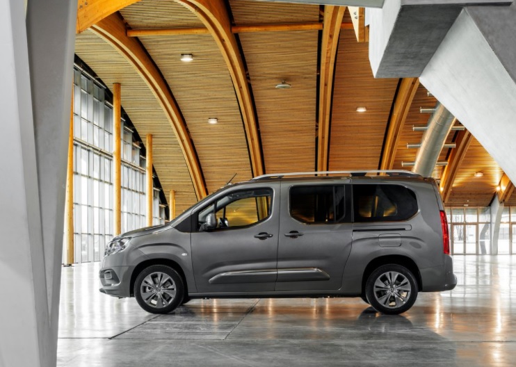 2022 Toyota Proace City 1.5 D 100 HP Dream Manuel Özellikleri - bagajhacmi.com