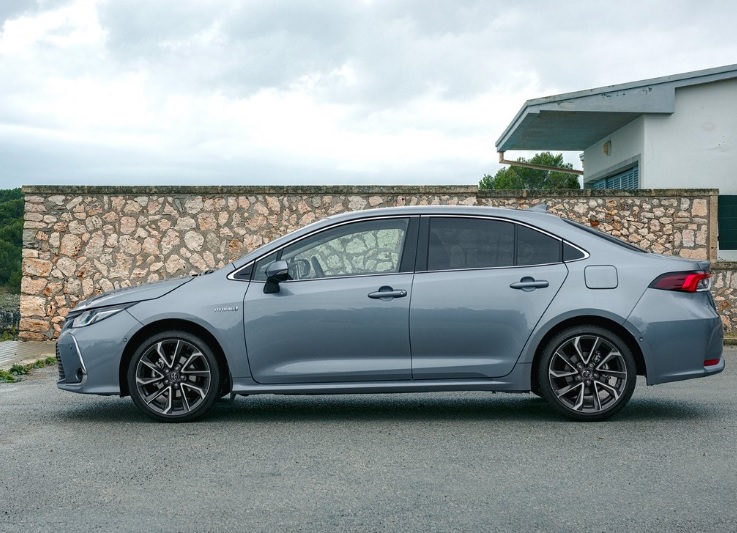 2022 Toyota Corolla 1.8 Hibrit Dream Özellikleri