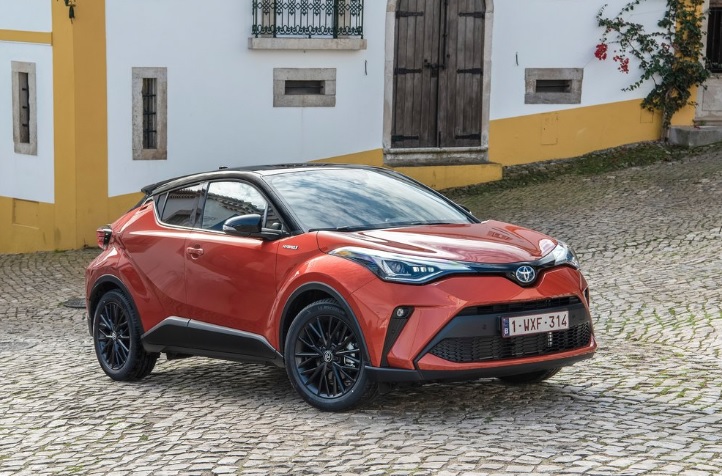 2021 Toyota C-HR 1.8 Hybrid 122 HP Flame e-CVT Özellikleri - bagajhacmi.com
