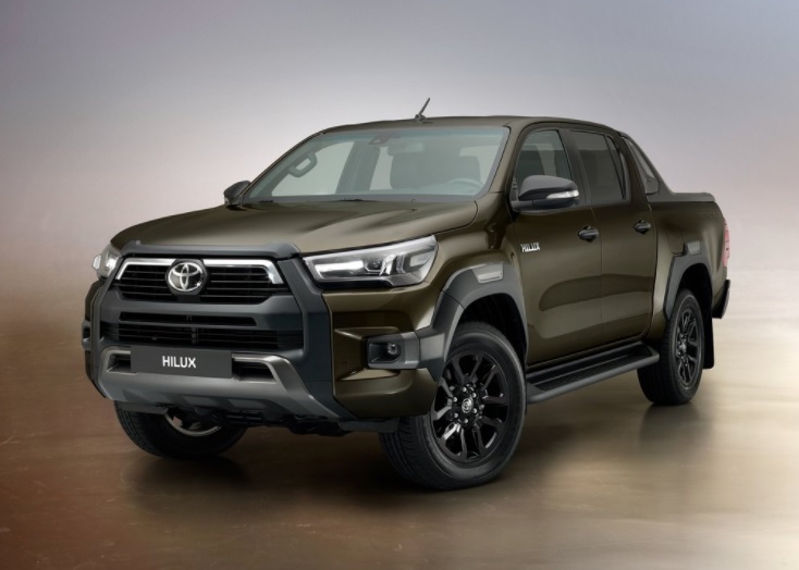 2022 Toyota Hilux 2.4 150 HP Adventure AT Özellikleri - bagajhacmi.com