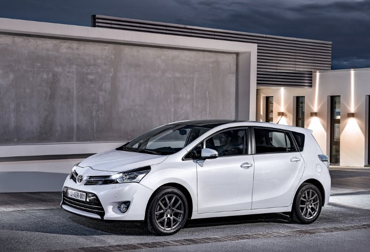 2017 Toyota Verso 1.6 132 HP Active Manuel Özellikleri - bagajhacmi.com