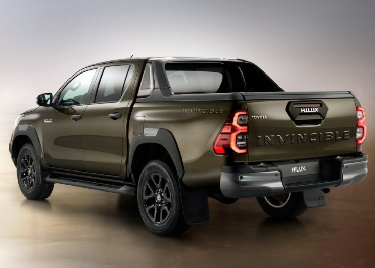 2023 Toyota Hilux 2.4 4x4 Adventure