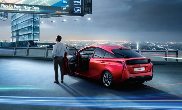 2018 Toyota Prius 1.8 122 Beygir Premium e-CVT Teknik Verileri