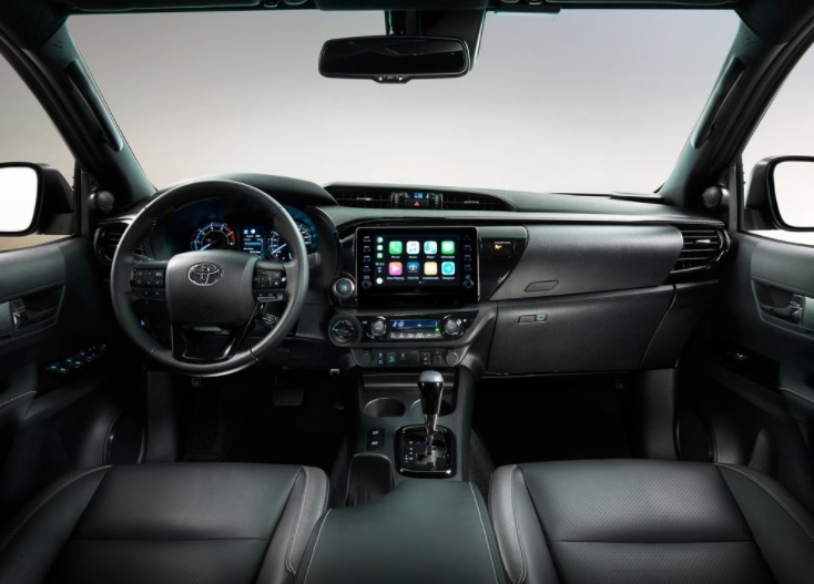 2020 Toyota Hilux 2.4 150 HP Adventure Manuel Özellikleri - bagajhacmi.com