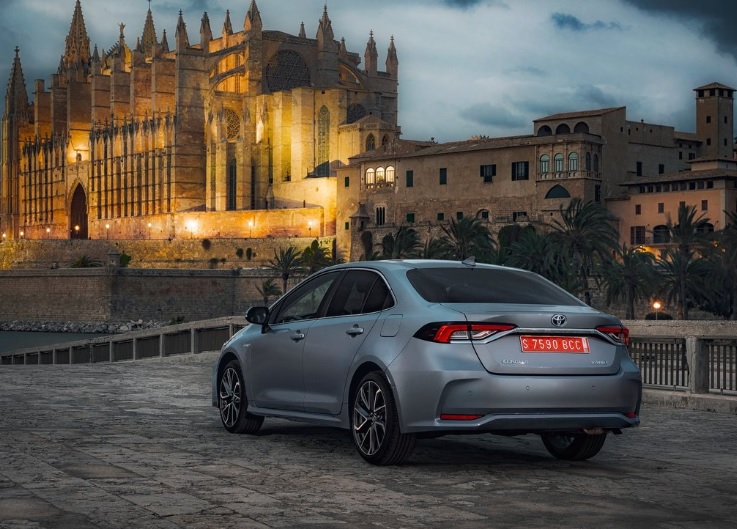 2020 Toyota Corolla 1.6 Vision Özellikleri