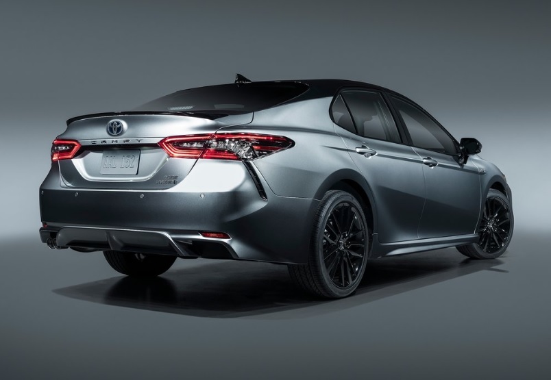 2022 Toyota Camry 2.5 Hybrid Passion