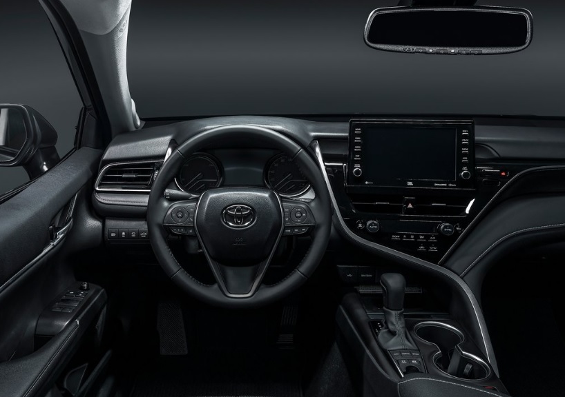 2022 Toyota Camry 2.5 Hybrid Passion