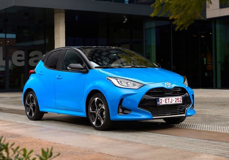 2024 Toyota Yaris 1.5 Hibrit 116 HP Flame e-CVT Özellikleri - bagajhacmi.com