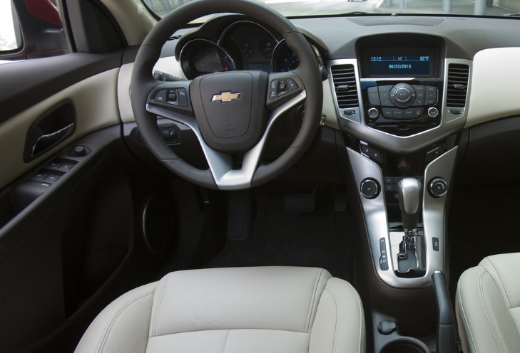 2013 Chevrolet Cruze 1.6 124 HP Sport Plus Manuel Özellikleri - bagajhacmi.com