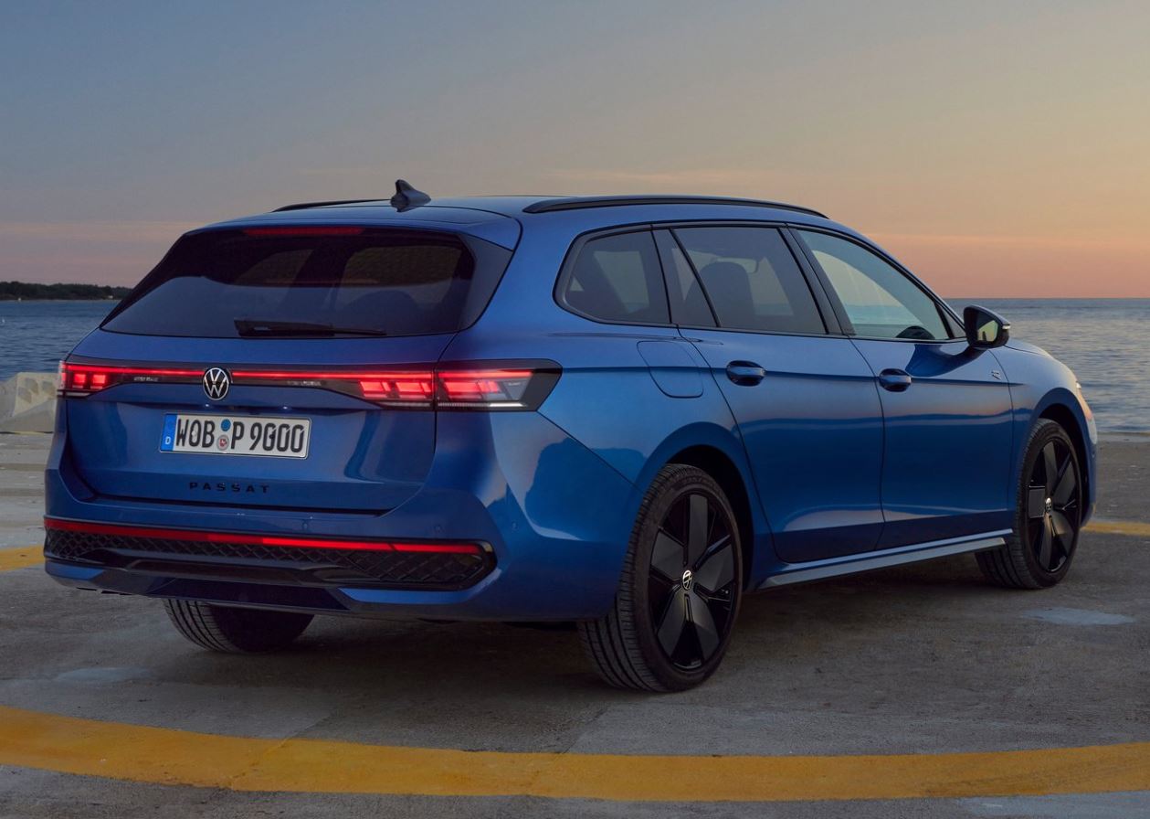 2024 Volkswagen Passat 1.5 eTSI 150 HP R-Line DSG Özellikleri - bagajhacmi.com