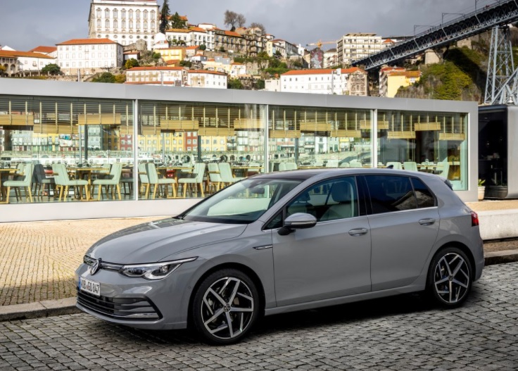 2025 Volkswagen Golf 1.5 eTSI 150 HP R-Line DSG Özellikleri - bagajhacmi.com