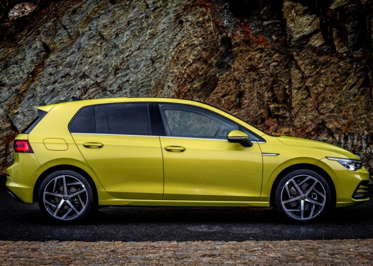 2025 Volkswagen Golf 1.5 eTSI 150 Beygir R-Line DSG Teknik Verileri