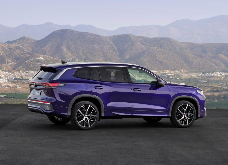 2025 Volkswagen Tayron 1.5 eTSI 150 Beygir Elegance DSG Teknik Verileri