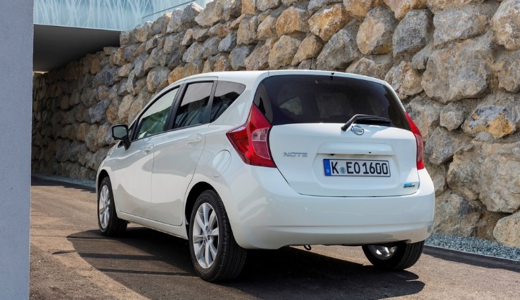 2015 Nissan Note 1.5 dCi 90 HP Tekna Manuel Özellikleri - bagajhacmi.com