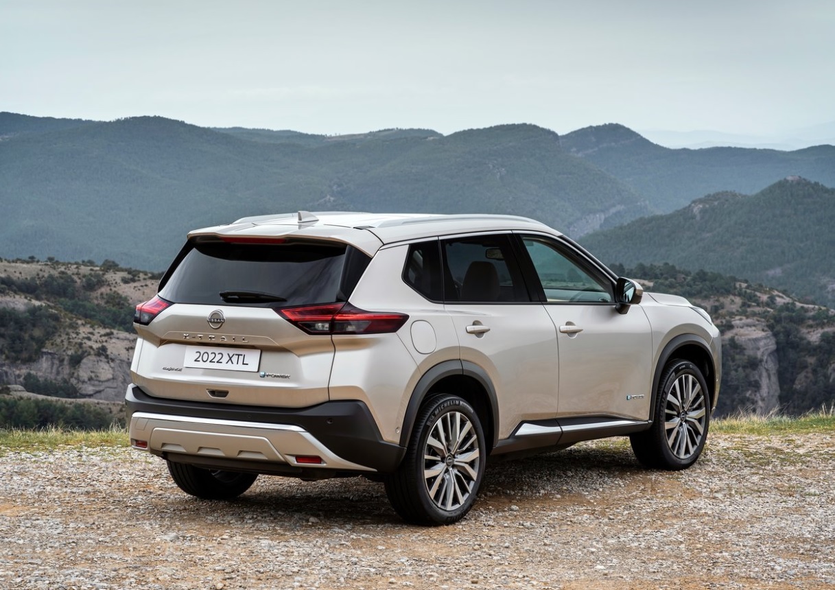 2022 Nissan X-Trail 1.5 e4ORCE 7K 213 HP Platinum Premium CVT Özellikleri - bagajhacmi.com