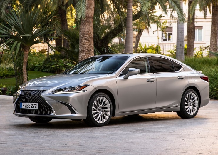 2020 Lexus ES 300h 2.5 218 HP Business e-CVT Özellikleri - bagajhacmi.com