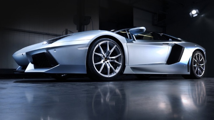 2014 Lamborghini Aventador 6.5 V12 LP