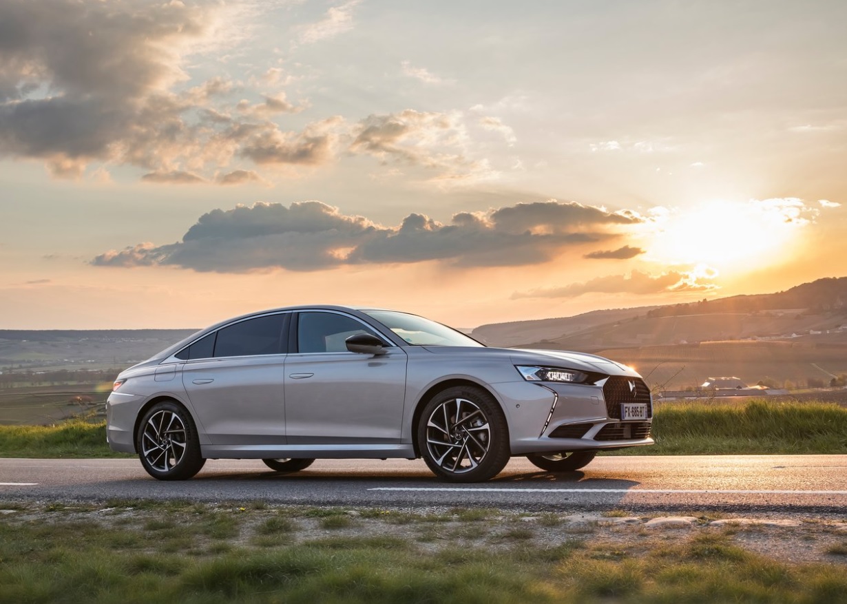 2023 DS DS 9 1.6 PureTech Rivoli Plus