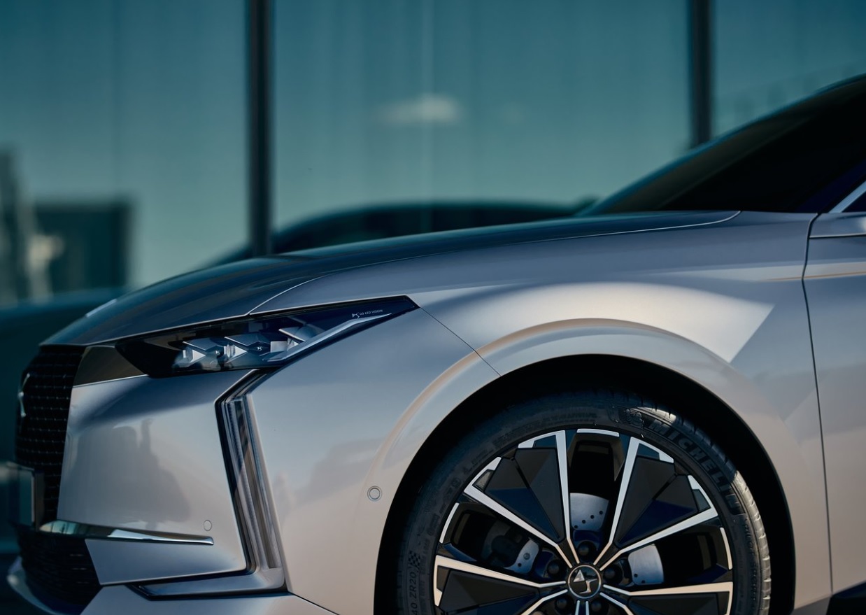 2022 DS DS 4 1.6 PureTech 225 Beygir Trocadero EAT8 Teknik Verileri