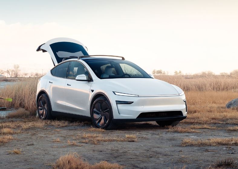 2025 Tesla Model Y 75 kWh 375 HP Long Range AT Özellikleri - bagajhacmi.com