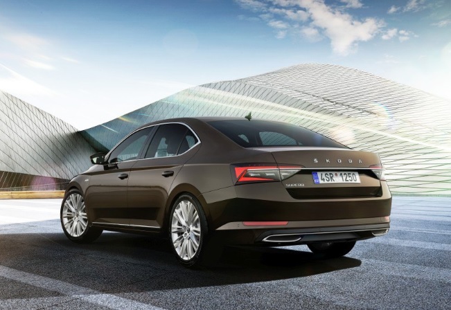 2022 Skoda Superb 2.0 TDI 190 Beygir Crystal DSG Teknik Verileri