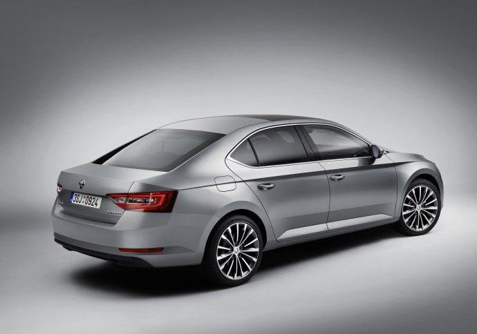 2015 Skoda Superb 1.4 TSI 150 HP Prestige DSG Özellikleri - bagajhacmi.com