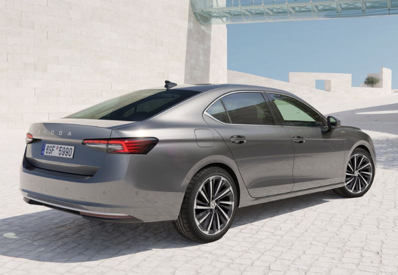 2025 Skoda Superb 1.5 TSI mHEV 150 HP Prestige DSG Özellikleri - bagajhacmi.com