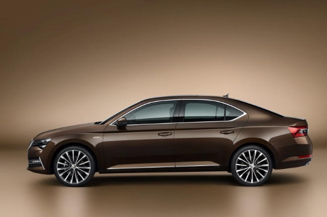 2022 Skoda Superb 2.0 TDI 190 HP Crystal DSG Özellikleri - bagajhacmi.com