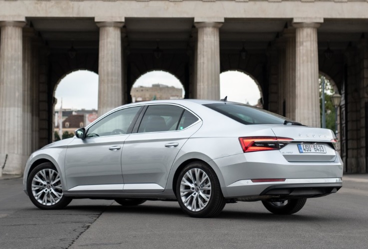 2023 Skoda Superb 2.0 TDI Crystal