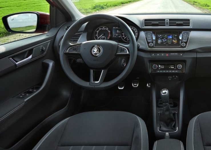 2020 Skoda Fabia 1.0 TSI Premium Colour Concept