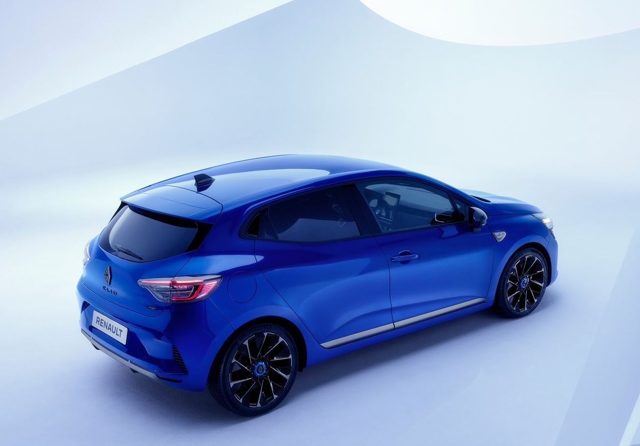 2025 Renault Clio 1.6 ETech 145 HP techno esprit alpine Smart Multimode Özellikleri - bagajhacmi.com
